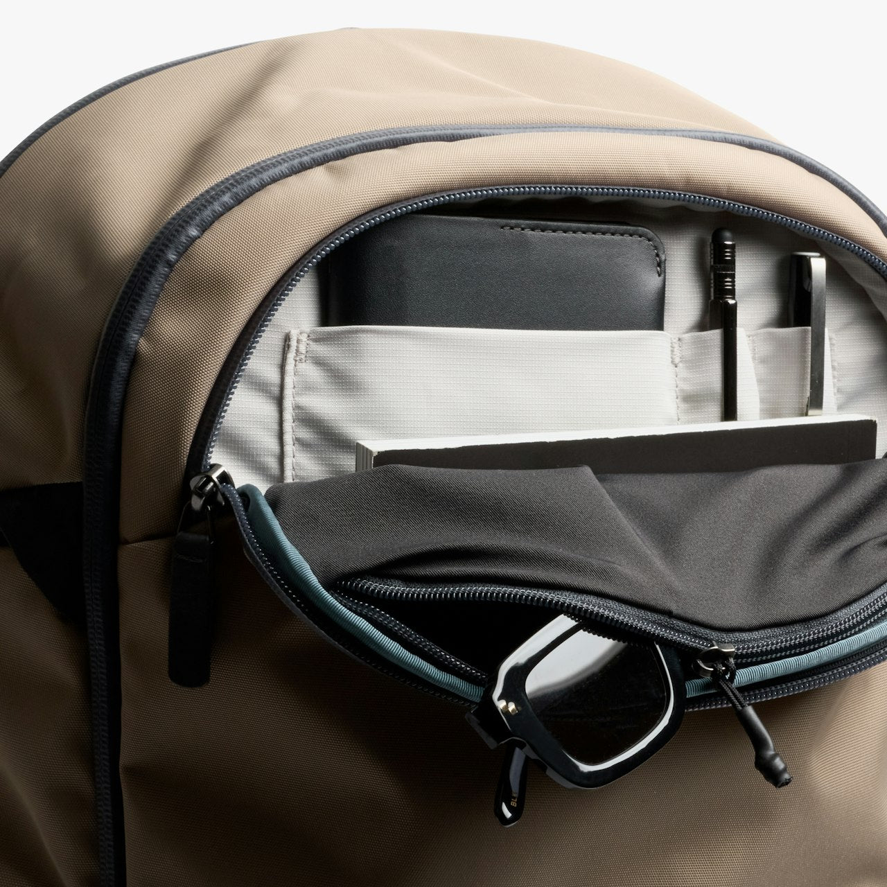Bellroy Transit Workpack Pro 28L - Stone-Men's Bags-Brooklyn-Vancouver-Yaletown-Canada