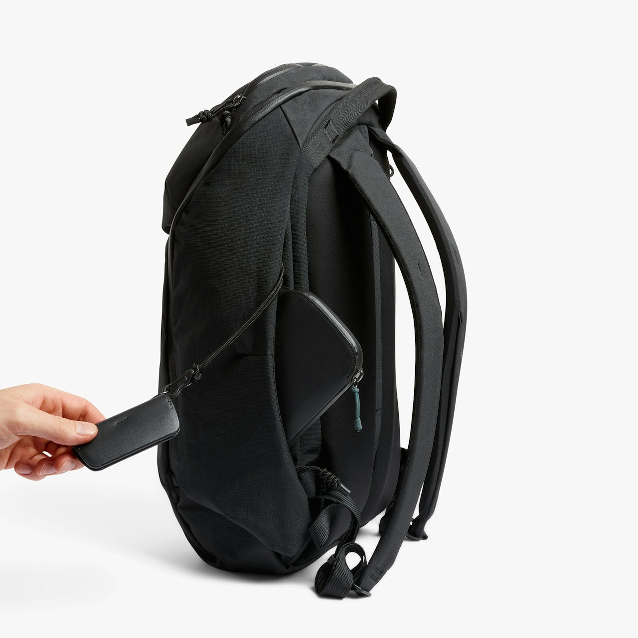 Bellroy Venture Ready Pack 20L - Black-Men's Bags-Brooklyn-Vancouver-Yaletown-Canada