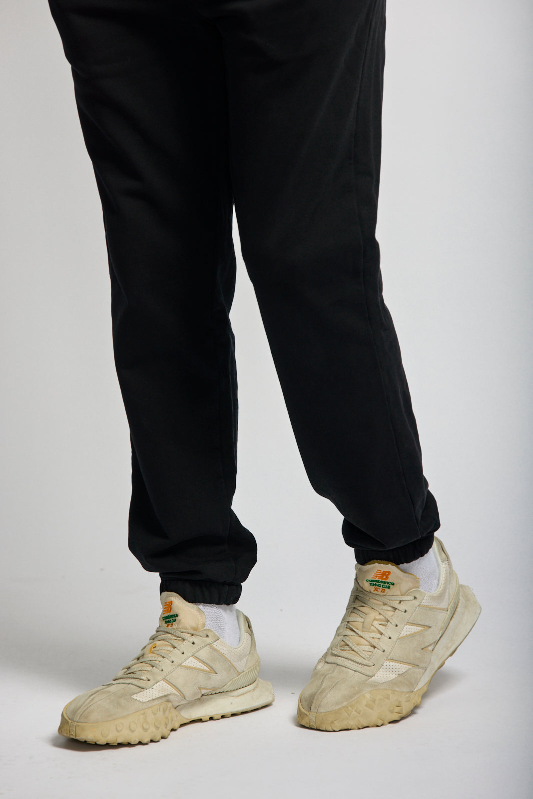 Easy Mondays Organic Cotton Sweatpant Black-Men&#39;s Pants-Brooklyn-Vancouver-Yaletown-Canada