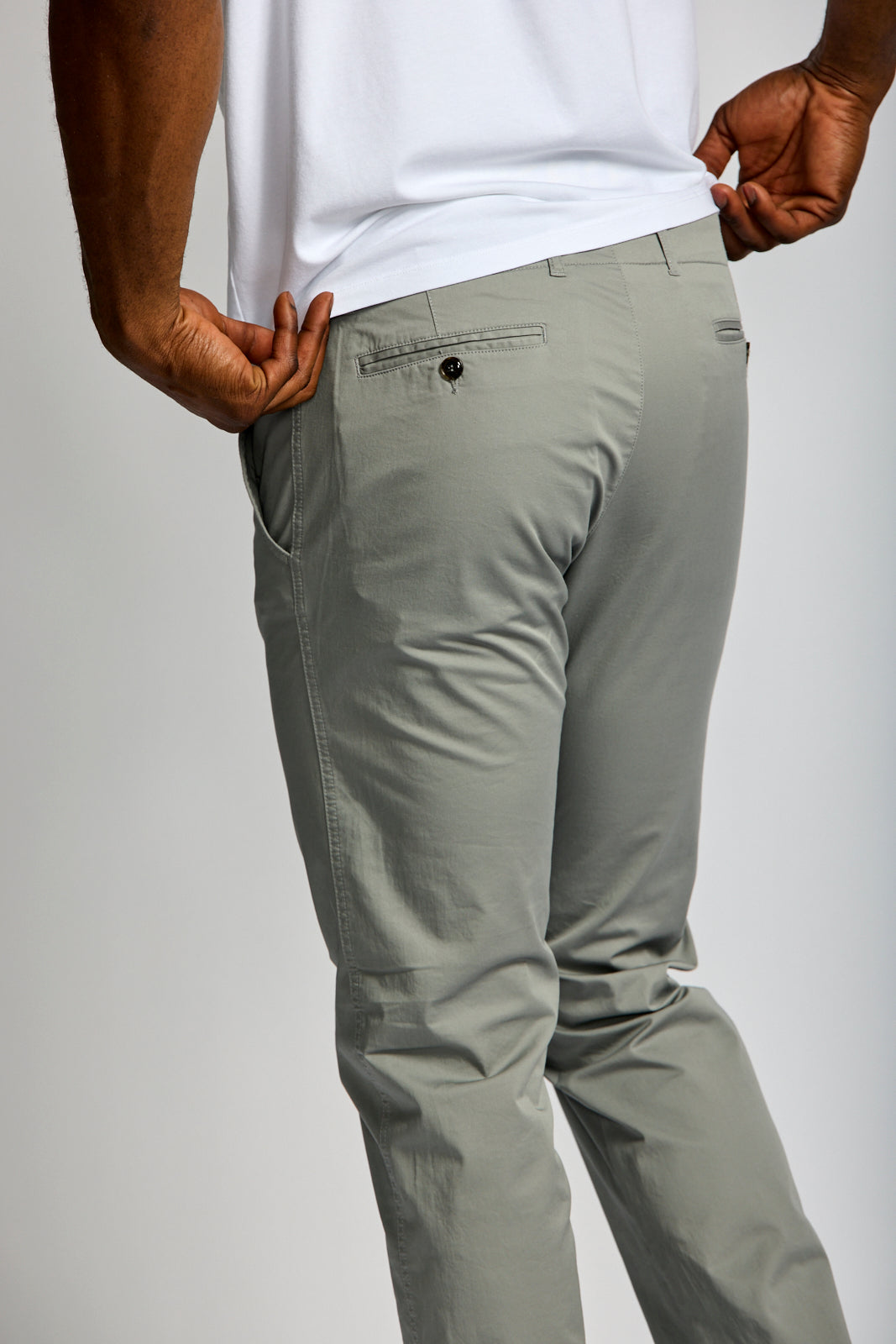 Easy Mondays Stretch Chino Pebble-Men&#39;s Pants-Brooklyn-Vancouver-Yaletown-Canada