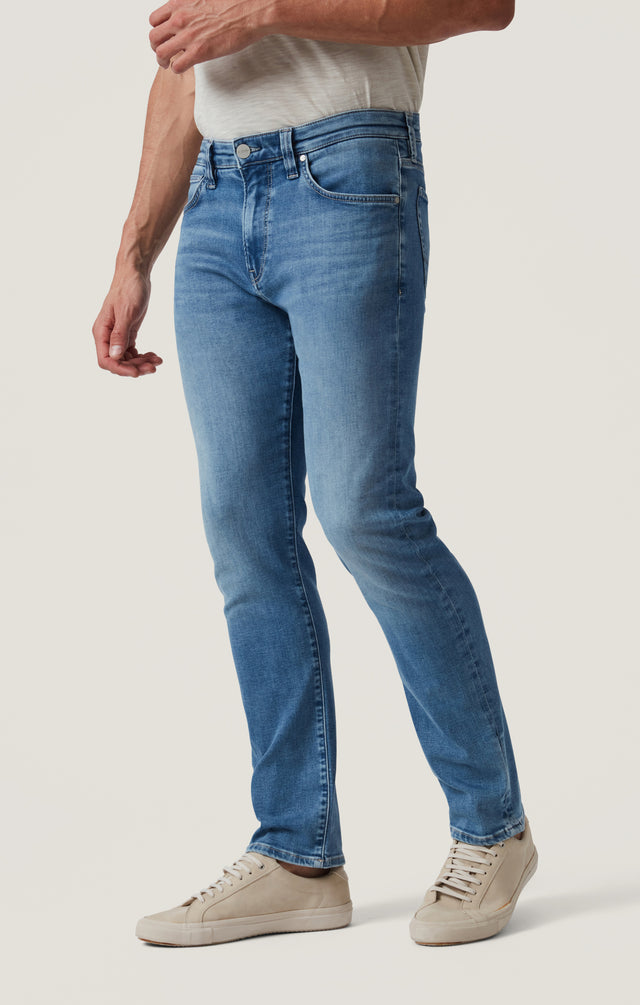 34 Heritage Courage Denim Organic Ultra - Mid Brushed-Men's Denim-Brooklyn-Vancouver-Yaletown-Canada