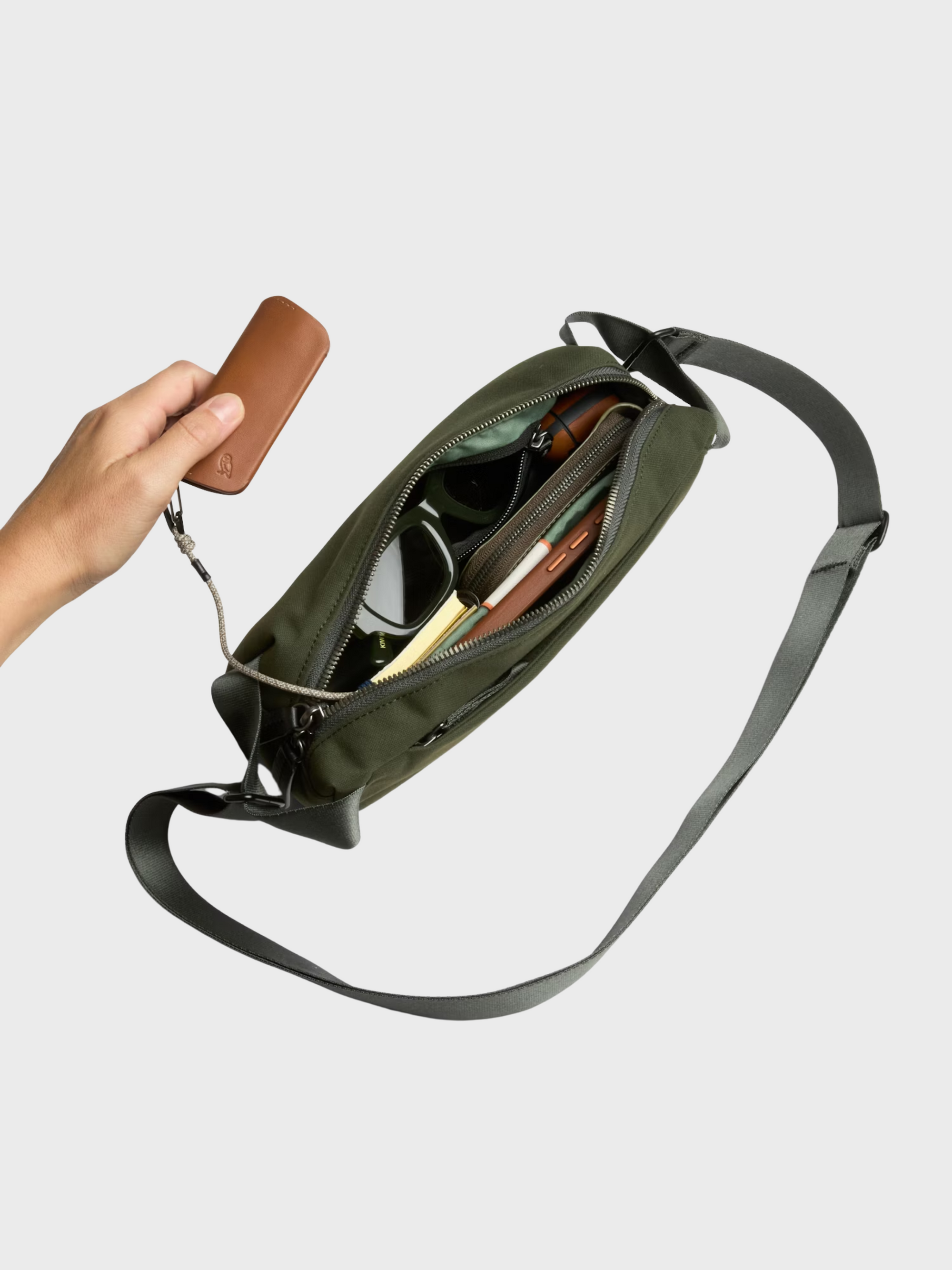 Bellroy Classic Sling 3L - Olive-Men's Bags-Brooklyn-Vancouver-Yaletown-Canada