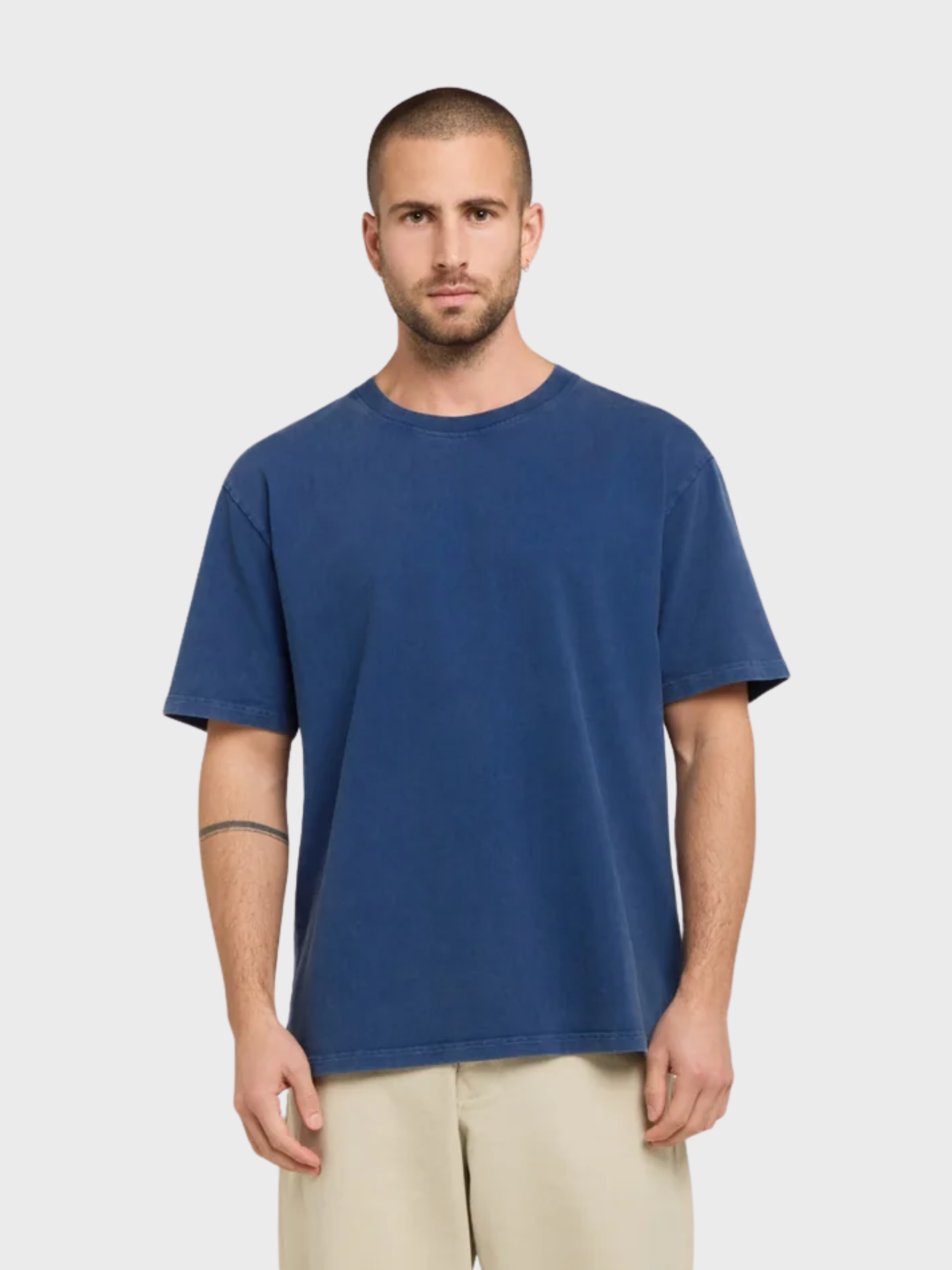 Pullin Relax T-Shirt - Estate-Men's T-Shirts-Brooklyn-Vancouver-Yaletown-Canada
